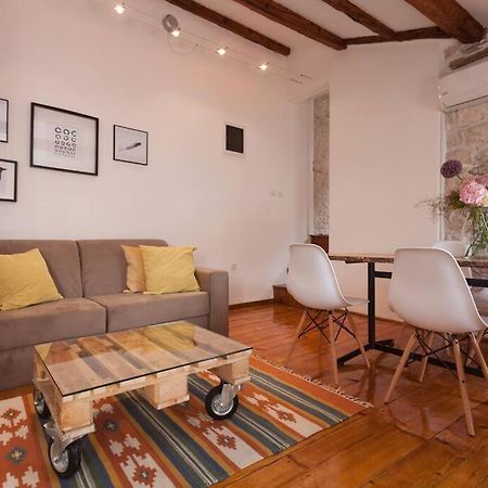Vintage Apartment Rovinj Old Town Buitenkant foto